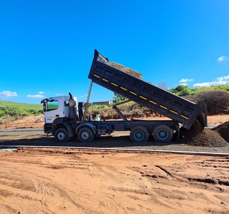 AF1QipM8Lnj 8sJQneB285qyLTw5NX6U8yctHlFZdeDpw1024 h960 p k nodummy 768x720